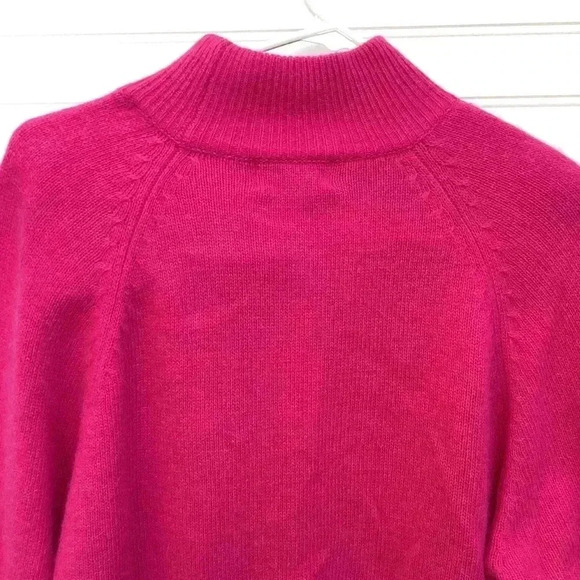 YARNWORKS NWT Women's Pink Sweater Size Medium (Lambswool, Angora) Shoulder Pads - Picture 6 of 7